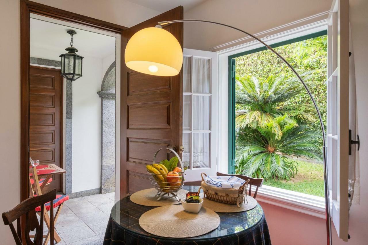 Casa Dos Agapantos Lägenhet Ponta Delgada Exteriör bild